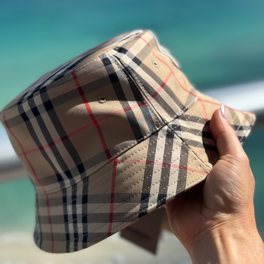 Burberry heavy cotton check 2 panel bucket hat
